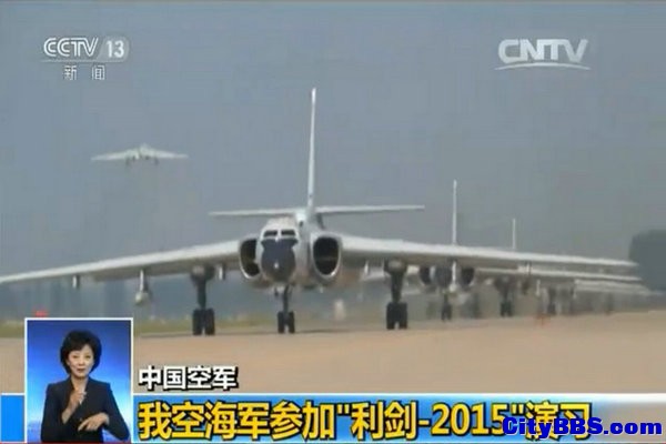 空军大批战机飞赴南海岛礁上空